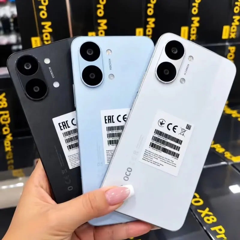 Celulares lacrados na mão