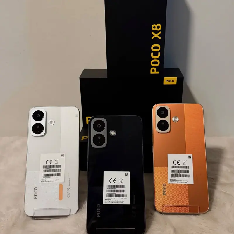 Celulares lacrados com as caixas
